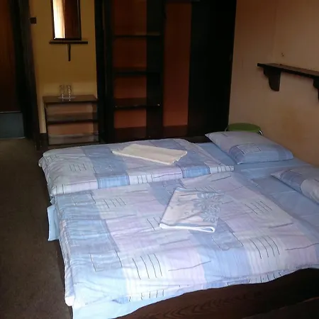 Hostel Turisticka K2