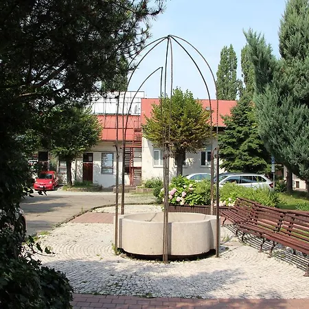 Turisticka K2 Hostel *