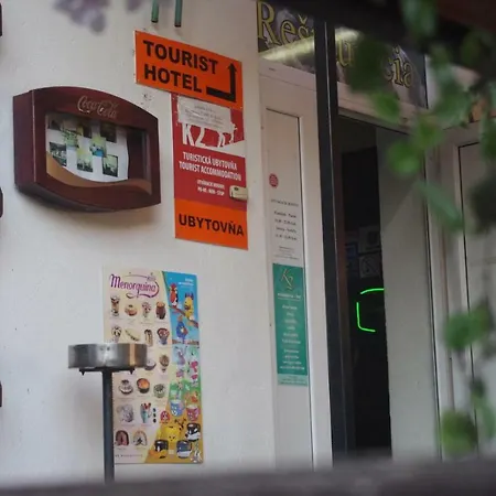 Turisticka K2 Hostel *