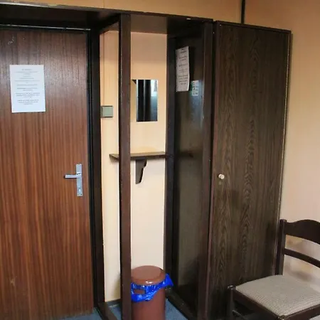 Hostel Turisticka K2